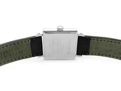 Nomos Glashütte Tetra 27 Handaufzug Edelstahl silbernes Zifferblatt schwarzes Lederband Full Set Occasion Refurbished – Damenuhren Uhr ohne Datum aus Edelstahl. Das Gehäuse ist quadratisch und silber. Das Lederarmband ist schwarz. Das Zifferblatt ist arabisch Index und silber. – Ansicht 2