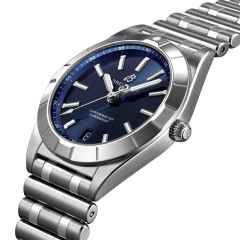 Breitling Chronomat 32 Quarz Edelstahl blaues Zifferblatt Metallband – Damenuhren Uhr mit Datum aus Edelstahl. Das Gehäuse ist rund und blau. Das Edelstahlarmband ist silber. Das Zifferblatt ist ein Index in weiß. – Ansicht 3