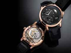 Glashütte Original PanoMaticLunar Automatik Rotgold 40mm schwarzes Zifferblatt schwarzes Lederband Dornschließe – Herrenuhren Uhr mit Datum aus 750 Rotgold. Das Gehäuse ist rund und roségold. Das Lederarmband Kroko / Alligator ist schwarz. Das Zifferblatt ist ein Index in schwarz. – Ansicht 2