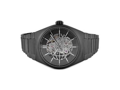 Frederique Constant Highlife Skeleton Automatik Edelstahl 41mm skelettiertes Zifferblatt Metallband FC-310DGSKT4TNH6B Full Set Occasion Neu – Herrenuhren Uhr ohne Datum aus Edelstahl und PVD beschichtet. Das Gehäuse ist rund und grau. Das Edelstahlarmband ist grau. Der Zifferblatt ist ein Index.