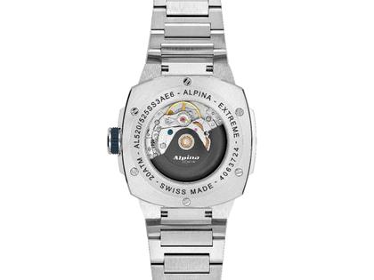 Alpina Alpiner Extreme Automatik Edelstahl 39mm blaues Zifferblatt Metallband – Herrenuhren Uhr mit Datum aus Edelstahl. Das Gehäuse ist rund und silber. Das Edelstahlarmband ist silber. Das Zifferblatt ist ein Index in blau. – Ansicht 2