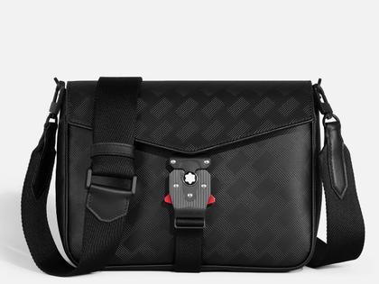 Lederwaren Leder Tasche in schwarz und aus Leder und Metall.