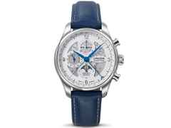 Union Glashütte Belisar Chronograph Mondphase Sachsen Classic 2019 Limited Edition Automatik Edelstahl 44mm weißes Zifferblatt blaues Lederband – Herrenuhren Chronograph aus Edelstahl. Das Gehäuse ist rund und silber. Das Lederarmband ist blau. Das Zifferblatt ist arabisch Index und weiß.