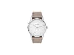 Nomos Glashütte Orion 33 Weiß Handaufzug Edelstahl 33mm weißes Zifferblatt braunes Lederband Glasboden – Damenuhren Uhr ohne Datum aus Edelstahl und Leder. Das Gehäuse ist rund und silber. Das Lederarmband ist beige. Das Zifferblatt ist ein Index in weiß.