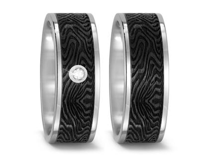 TitanFactory Carbon Titan Partnerringpaar 5 – Ringe Trauring mit Besatz aus Carbon, Titan und und .