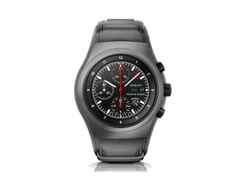 Porsche Design Chronograph 1 Utility Limited Edition – Herrenuhren Chronograph aus Titan und Titancarbid beschichtet. Das Gehäuse ist rund und grau. Das Lederarmband ist grau. Das Zifferblatt ist ein Index in schwarz.