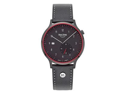 Bruno Söhnle Glashütte Brunello I Quarz Edelstahl schwarz schwarzes Zifferblatt schwarzes Lederband – Herrenuhren Uhr mit Datum aus Edelstahl und IP beschichtet. Das Gehäuse ist rund und schwarz. Das Lederarmband ist schwarz. Das Zifferblatt ist arabisch Index und schwarz.