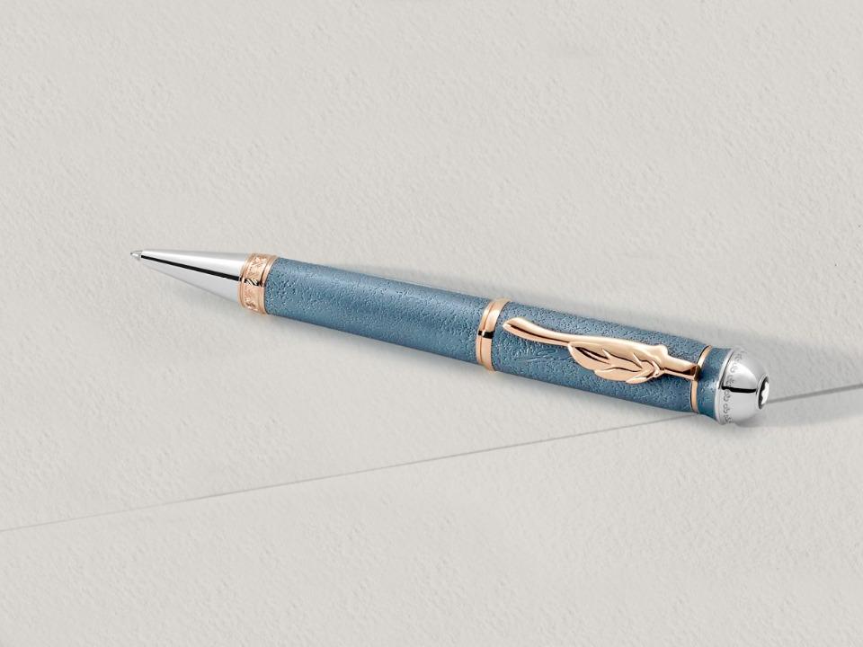 Montblanc Writers Edition                     2025: Johann Wolfgang von Goethe Limited Edition Kugelschreiber – Schreibgeräte Kugelschreiber in blau und aus Edelharz, Metall, platiniert und vergoldet. – Ansicht 2