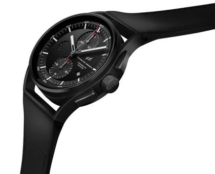 Porsche Design Sport Chrono Titan schwarz schwarzes Lederband – Herrenuhren Chronograph aus Titan und Titancarbid beschichtet. Das Gehäuse ist rund und schwarz. Das Lederarmband ist schwarz. Das Zifferblatt ist ein Index in schwarz. – Ansicht 3