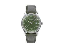 Union Glashütte Noramis Datum Automatik Edelstahl 40mm grünes Zifferblatt grünes Lederband – Herrenuhren Uhr mit Datum aus Edelstahl. Das Gehäuse ist rund und silber. Das Lederarmband ist grün. Das Zifferblatt ist ein Index in grün.