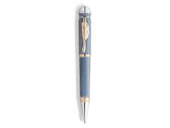 Montblanc Writers Edition                     2025: Johann Wolfgang von Goethe Limited Edition Drehbleistift – Schreibgeräte Bleistift in blau und aus Edelharz, Metall, platiniert und vergoldet.
