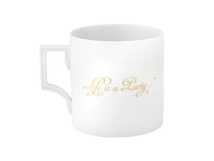Meissen MUG Collection Big Mug Henkelbecher X Michael Moebius "Legends blowing Bubbles" Audrey Hepburn Blau – Porzellanwaren Tafelporzellan in weiß und aus Porzellan. – Ansicht 2