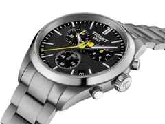 Tissot PR 100 Tour de France 2024 Chronograph Quarz Edelstahl 40mm schwarzes Zifferblatt Metallband – Herrenuhren Chronograph aus Edelstahl. Das Gehäuse ist rund und silber. Das Edelstahlarmband ist silber. Das Zifferblatt ist ein Index in schwarz. – Ansicht 4