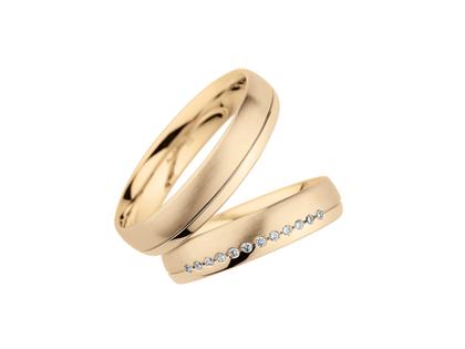 Christian Bauer Trauringpaar Roségold gewölbt mit Brillanten 0,060ct – Ringe Trauring mit Besatz aus 750 Rotgold.