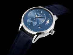 Glashütte Original PanoMaticLunar Automatik Edelstahl 40mm blaues Zifferblatt blaues Lederband – Herrenuhren Uhr mit Datum aus Edelstahl. Das Gehäuse ist rund und silber. Das Lederarmband Kroko / Alligator ist blau. Das Zifferblatt ist ein Index in blau. – Ansicht 4