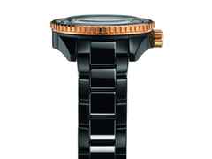 Rado Captain Cook  Keramik schwarz roségold Keramikband – Herrenuhren Uhr ohne Datum aus Keramik. Das Gehäuse ist rund und schwarz. Das Keramikarmband ist schwarz. Das Zifferblatt ist ein Index in schwarz. – Ansicht 3
