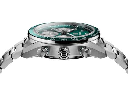 TAG Heuer Carrera Chronograph Sport Automatik Edelstahl 42mm grünes Zifferblatt Metallband – Herrenuhren Chronograph aus Edelstahl und Keramik. Das Gehäuse ist rund und silber. Das Edelstahlarmband ist silber. Das Zifferblatt ist arabisch Index und grün. – Ansicht 5