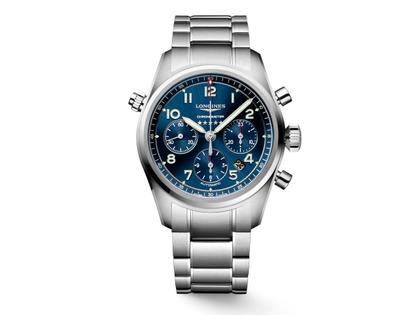 Longines Spirit Chronograph Automatik Edelstahl 42mm blaues Zifferblatt Metallband – Herrenuhren Chronograph aus Edelstahl. Das Gehäuse ist rund und silber. Das Edelstahlarmband ist silber. Das Zifferblatt ist arabisch Index und blau.