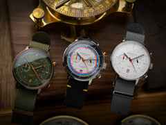 Sternglas Hamburg Chrono Quarz Edelstahl 42mm mehrfarbiges Zifferblatt schwarzes Lederband – Herrenuhren Chronograph aus Edelstahl, Leder und PVD beschichtet. Das Gehäuse ist rund und silber. Das Lederarmband ist schwarz. Das Zifferblatt ist arabisch Index und mehrfarbig. – Ansicht 6