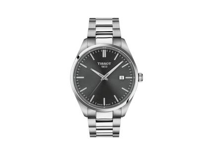 Tissot PR 100 Quarz Edelstahl 40mm graues Zifferblatt Metallband – Herrenuhren Uhr mit Datum aus Edelstahl. Das Gehäuse ist rund und silber. Das Edelstahlarmband ist silber. Das Zifferblatt ist ein Index in grau.