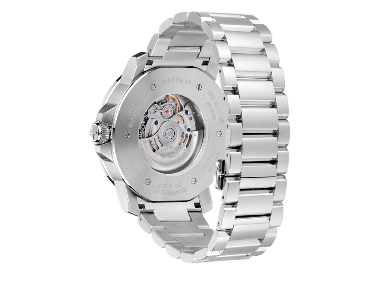 Mühle Glashütte 29er Big Automatik Edelstahl 42,4mm weißes Zifferblatt Metallband – Herrenuhren Uhr mit Datum aus Edelstahl. Das Gehäuse ist rund und silber. Das Edelstahlarmband ist silber. Das Zifferblatt ist ein Index in weiß. – Ansicht 2