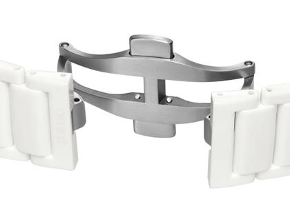 Rado True Square Open Heart Automatik Keramik 38mm weißes Zifferblatt weißes Keramikband – Herrenuhren Uhr ohne Datum aus Keramik, rhodiniert und Titan. Das Gehäuse ist quadratisch und weiß. Das Keramikarmband ist weiß. Das Zifferblatt ist skelettiert und weiß. – Ansicht 5