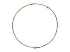 Fope Eka Tiny Collier Roségold schmal 3 Ronden mit Brillanten – Halsschmuck Collier aus 750 Rotgold.