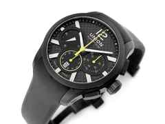 Union Glashütte Belisar Chronograph Sport Automatik Edelstahl PVD-Schwarz 43mm schwarzes Zifferblatt schwarzes Kautschukband D002.627.16.207.00 Full Set Occasion Refurbished – Herrenuhren Chronograph aus Carbon, Edelstahl und PVD beschichtet. Das Gehäuse ist rund und schwarz. Das Kautschuk / Kunststoff / Silikon Armband ist schwarz. Das Zifferblatt ist arabisch Index und schwarz. – Ansicht 4