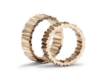 Niessing Trauringpaar Flux Rotgold 8,0mm gerade – Ringe Trauring aus 750 Rotgold.