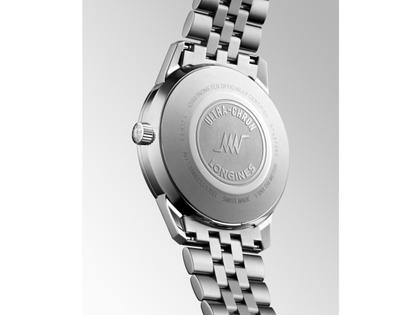 Longines Ultra Chron Classic Automatik Edelstahl 37mm silberfarbenes Zifferblatt Metallband – Herrenuhren Uhr mit Datum aus Edelstahl. Das Gehäuse ist rund und silber. Das Edelstahlarmband ist silber. Das Zifferblatt ist ein Index in silber. – Ansicht 3