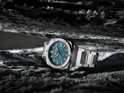 Alpina Alpiner Extreme Automatik Edelstahl 39mm blaues Zifferblatt Metallband – Herrenuhren Uhr mit Datum aus Edelstahl. Das Gehäuse ist rund und silber. Das Edelstahlarmband ist silber. Das Zifferblatt ist ein Index in blau. – Ansicht 5