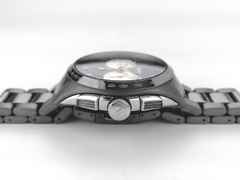 Rado HyperChrome Gent Automatic Chronograph XXL Limited Edition Plasmakeramik R32022102 Full Set mit Garantie Occasion – Herrenuhren Chronograph aus Edelstahl und Keramik. Das Gehäuse ist rund und grau. Das Keramikarmband ist grau. Das Zifferblatt ist arabisch Index und blau. – Ansicht 3
