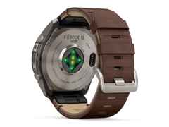 Garmin Fenix 9 Pro inReach Titan 51mm digitales Display braunes Lederband – Herrenuhren Uhr Multifunktion aus Leder und Titan. Das Gehäuse ist rund und grau. Das Lederarmband ist braun. Das Zifferblatt ist digital und schwarz. – Ansicht 4