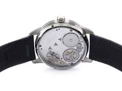 Glashütte Original Senator Chronometer Handaufzug Weißgold blau Lederband 1-58-01-05-34-30 Full Set Occasion New – Herrenuhren Uhr mit Datum aus 750 Weißgold, Edelstahl und Leder. Das Gehäuse ist rund und silber. Das Lederarmband Kroko / Alligator ist blau. Das Zifferblatt ist römisch und blau. – Ansicht 2