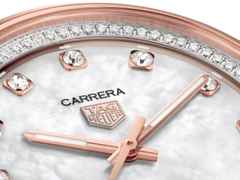 TAG Heuer Carrera Date Automatik Edelstahl 36mm weißes Perlmutt-Zifferblatt mit Brillanten zweifarbiges Metallband – Damenuhren Uhr mit Datum aus 750 Rotgold und Edelstahl. Das Gehäuse ist rund und silber-roségold. Das Edelstahlarmband mit Gold ist silber-roségold. Das Zifferblatt ist ein Index in weiß. – Ansicht 5