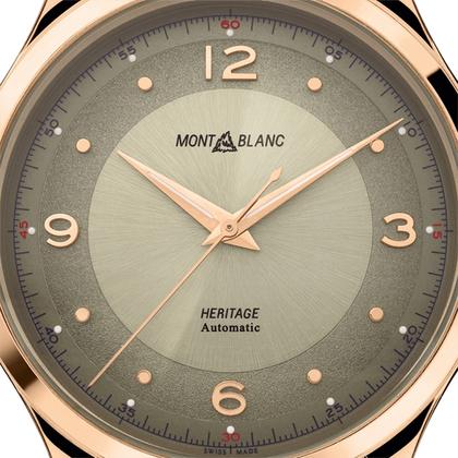 Montblanc Heritage  Automatik 40 mm Rosegold braunes Lederband – Herrenuhren Uhr ohne Datum aus 750 Rotgold. Das Gehäuse ist rund und roségold. Das Lederarmband Kroko / Alligator ist braun. Das Zifferblatt ist arabisch Index und braun. – Ansicht 2