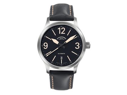Mühle Glashütte Terranaut III Trail Herrenuhr mit Datum Lederband – Herrenuhren Uhr mit Datum aus Edelstahl und Leder. Das Gehäuse ist rund und silber. Das Lederarmband ist schwarz. Das Zifferblatt ist arabisch und schwarz.