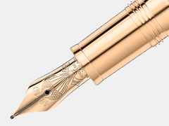 Montblanc Around the World in 80 Days Solitaire LeGrand Füllfederhalter dunkelgrau – Schreibgeräte Füllfederhalter in grau und aus Holz, Edelharz, platiniert und vergoldet. – Ansicht 2
