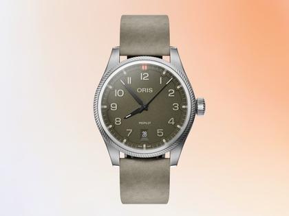 Oris ProPilot Date Automatik Edelstahl 41mm grünes Zifferblatt grünes Lederband – Herrenuhren Uhr mit Datum aus Edelstahl und Leder. Das Gehäuse ist rund und silber. Das Lederarmband ist grün. Das Zifferblatt ist arabisch und grün. – Ansicht 8