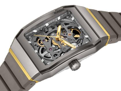 Rado Anatom Automatik Keramik 32,5mm skelettiertes Zifferblatt graues Kautschukband – Damenuhren Uhr ohne Datum aus Edelstahl, Kautschuk, Keramik und PVD beschichtet. Das Gehäuse ist rechteckig und grau. Das Kautschuk / Kunststoff / Silikon Armband ist grau. Das Zifferblatt ist skelettiert und grau. – Ansicht 2