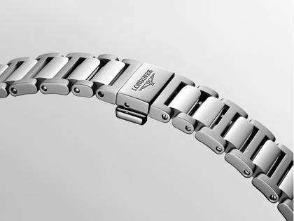 Longines Conquest Automatik Edelstahl 34mm silberfarbenes Zifferblatt Metallband – Damenuhren Uhr mit Datum aus 750 Rotgold und Edelstahl. Das Gehäuse ist rund und silber. Das Edelstahlarmband ist silber. Das Zifferblatt ist ein Index in silber. – Ansicht 6
