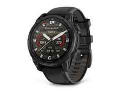 Garmin tactix 8 AMOLED Quarz Polymer und Titan 47mm digitales Zifferblatt schwarzes Silikonband – Herrenuhren Uhr Multifunktion aus DLC beschichtet, Kunststoff und Titan. Das Gehäuse ist rund und schwarz. Das Kautschuk / Kunststoff / Silikon Armband ist schwarz. Das Zifferblatt ist digital und schwarz.