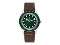 Rado Captain Cook Edelstahl grün Lederband – Herrenuhren Uhr mit Datum aus Edelstahl und Keramik. Das Gehäuse ist rund und silber. Das Lederarmband ist braun. Das Zifferblatt ist ein Index in grün.