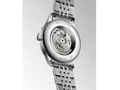 Longines Record Automatik Edelstahl 40mm weißes Zifferblatt Metallband – Herrenuhren Uhr mit Datum aus Edelstahl. Das Gehäuse ist rund und silber. Das Edelstahlarmband ist silber. Das Zifferblatt ist römisch und weiß. – Ansicht 2