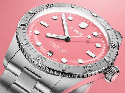 Oris Divers Sixty-Five Cotton Candy Automatik Edelstahl 38mm pinkes Zifferblatt Metallband – Damenuhren Uhr mit Datum aus Edelstahl. Das Gehäuse ist rund und silber. Das Edelstahlarmband ist silber. Das Zifferblatt ist ein Index in rosa. – Ansicht 3