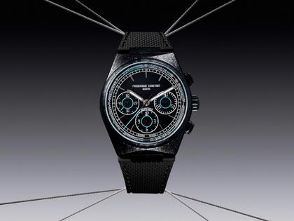 Frederique Constant X Bamford Watch Department Highlife Chronograph Automatik Titan 41mm schwarzes Zifferblatt schwarzes Kautschukband limitiert – Herrenuhren Chronograph aus Edelstahl, Kautschuk, PVD beschichtet und Titan. Das Gehäuse ist rund und schwarz. Das Kautschuk / Kunststoff / Silikon Armband ist schwarz. Das Zifferblatt ist ein Index in schwarz. – Ansicht 5