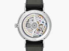 Nomos Glashütte Ludwig 39 Neomatik "Ärzte ohne Grenzen" Limited Edition Automatik Edelstahl 39mm weißes Zifferblatt schwarzes Lederband – Herrenuhren Uhr ohne Datum aus Edelstahl. Das Gehäuse ist rund und silber. Das Lederarmband ist schwarz. Das Zifferblatt ist römisch Index und weiß. – Ansicht 3