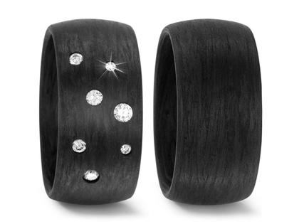 TitanFactory Carbon Partnerringpaar 03 Damenring 7 Brillanten – Ringe Trauring mit Besatz aus Carbon.