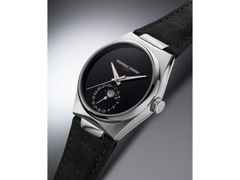 Frederique Constant Highlife Moonphase Date Manufacture Time+Tide Automatik Edelstahl 39mm schwarzes Onyx Zifferblatt – Herrenuhren Uhr mit Datum aus Edelstahl und Leder. Das Gehäuse ist rund und silber. Das Edelstahlarmband ist silber. Das Zifferblatt ist ohne Zeichen und schwarz. – Ansicht 7