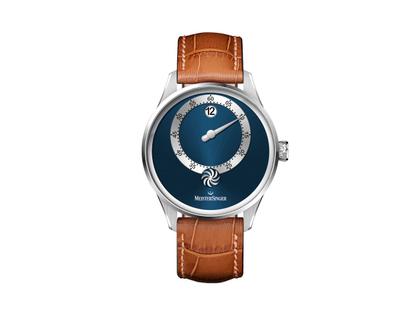 MeisterSinger Panthero Jumping Hour Automatik Edelstahl 40,5mm blaues Zifferblatt braunes Lederband – Herrenuhren Uhr mit Datum aus Edelstahl und Leder. Das Gehäuse ist rund und silber. Das Lederarmband ist braun. Das Zifferblatt ist arabisch Index und blau.